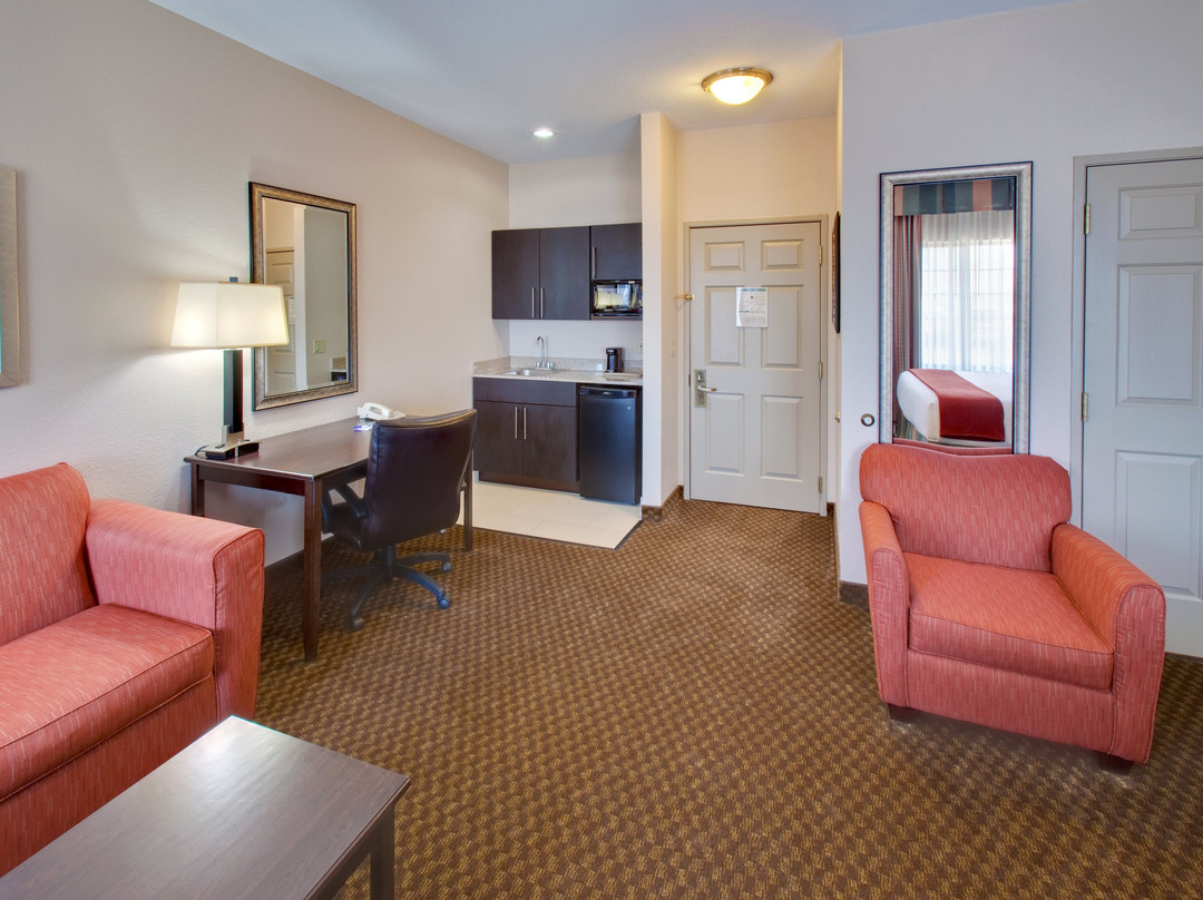 Holiday Inn Express & Suites Pleasant Prairie / Kenosha By IHG主图