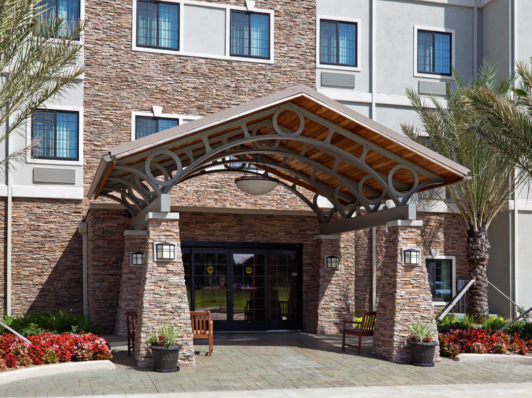 Staybridge Suites Lafayette-Airport by IHG主图