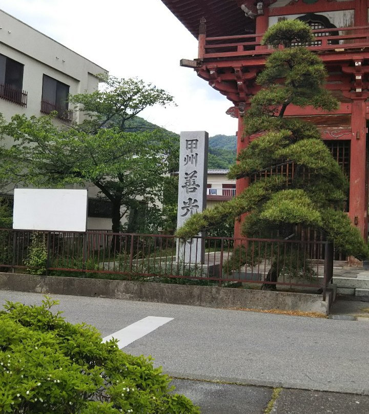 Zenkoji Temple景点图片