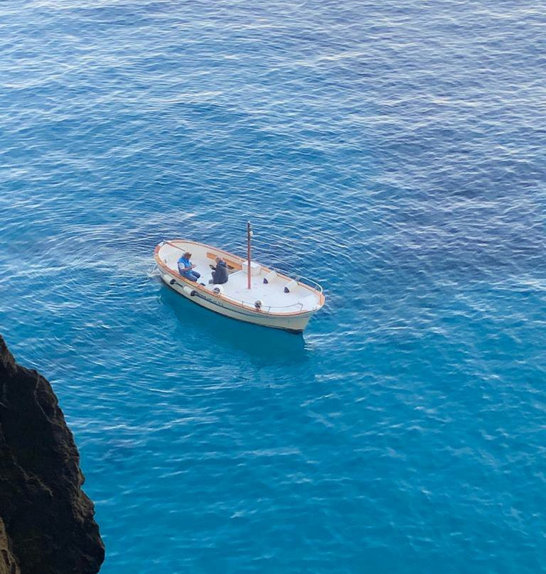 Capri Rent Boats-卡碧岛必去景点