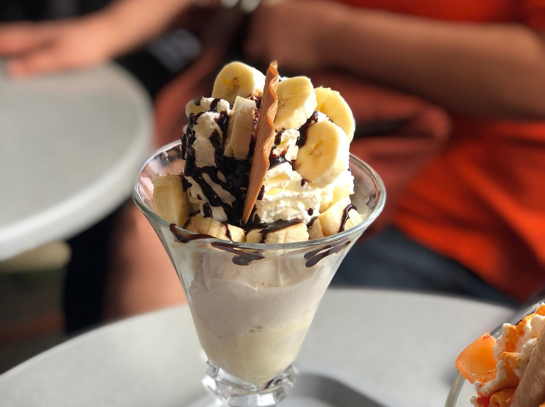 Eiscafé Corona
