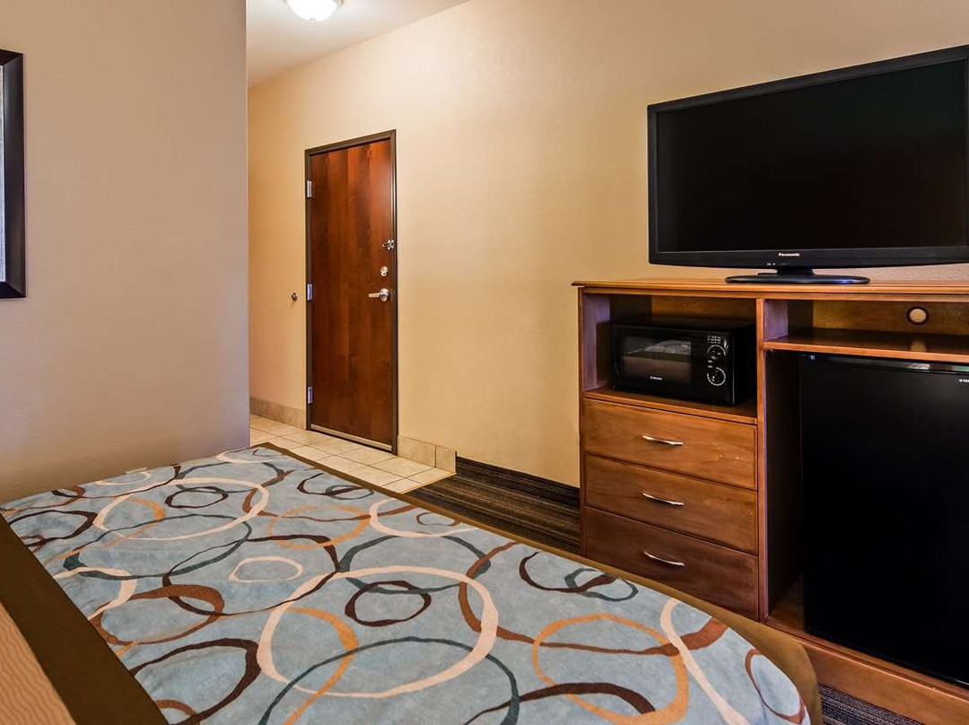 Best Western Plus Seminole Hotel & Suites主图