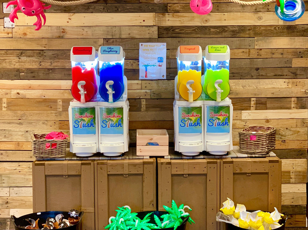 The Candy Cove-Chapel St. Leonards必去景点