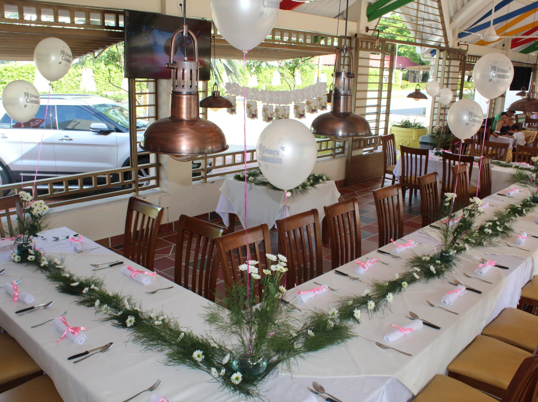 Hotel y Restaurante Villa Hasbleidy主图