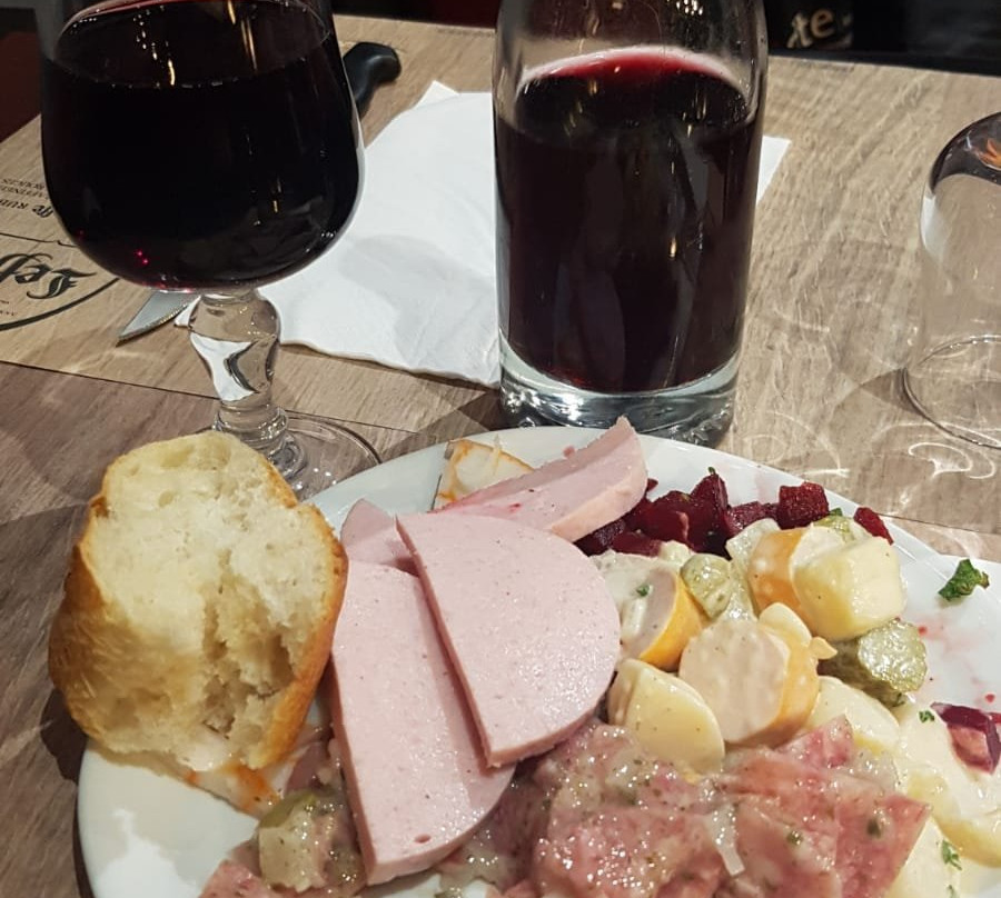 热讷维耶餐馆和美食-Au Rendez-vous des Chauffeurs