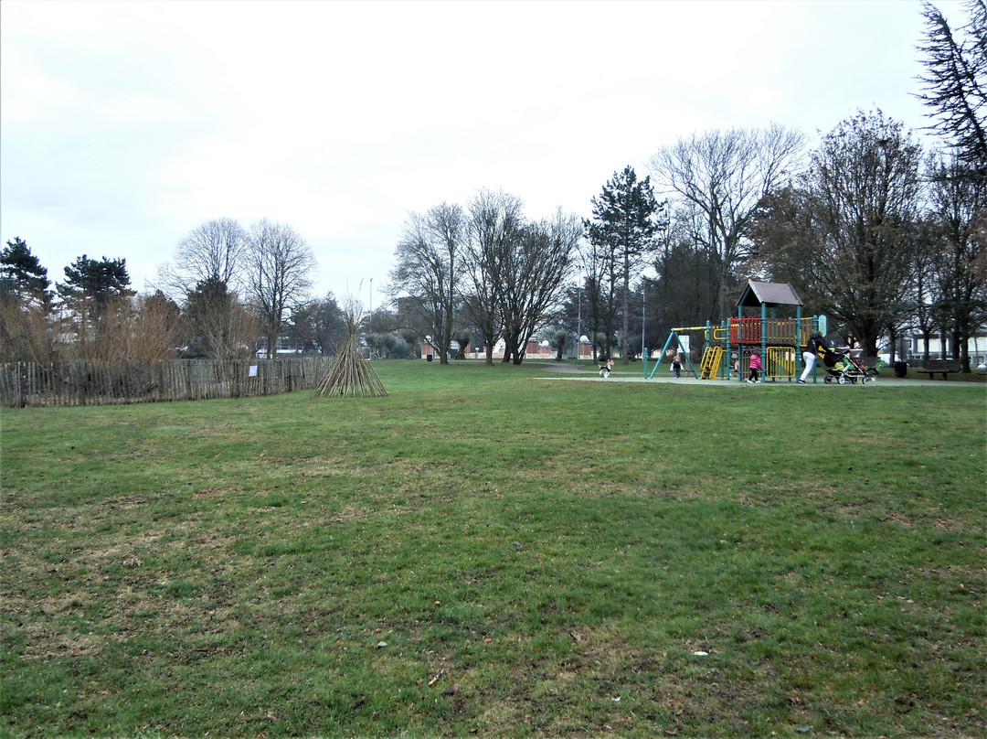Parc du Plateau景点图片