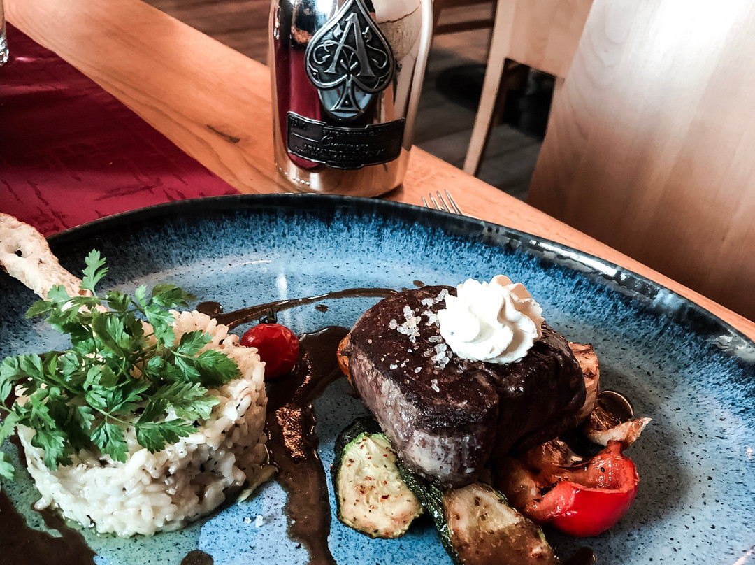 Kegelbahnen-Pizzeria Peppino-米尔地必去景点