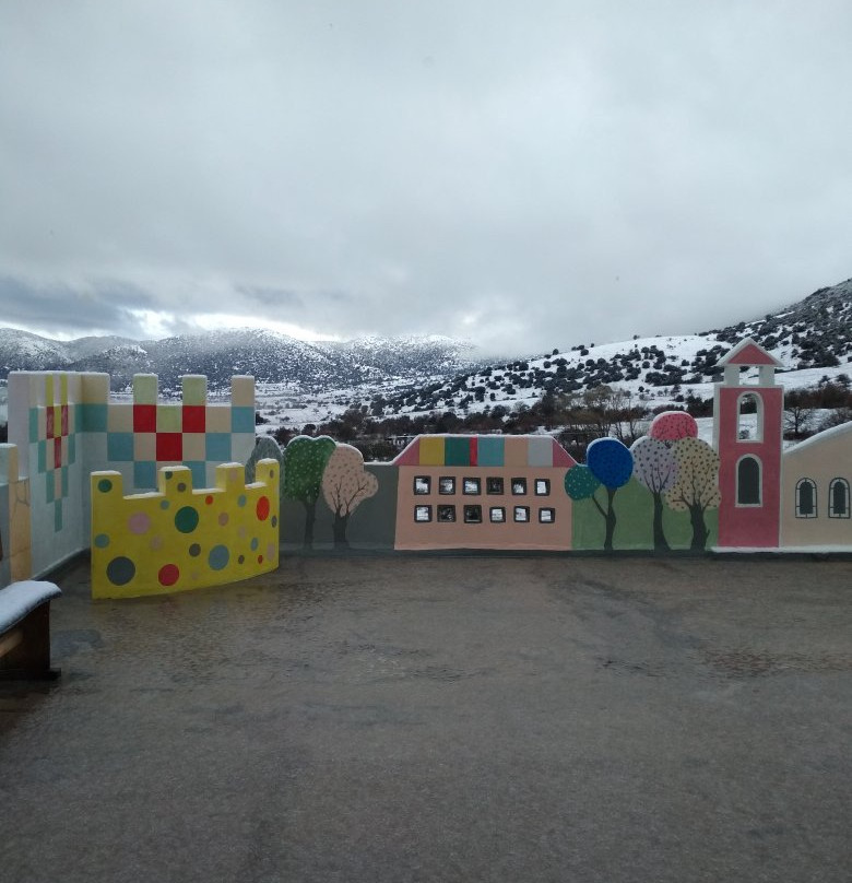 Melampous Hotel主图