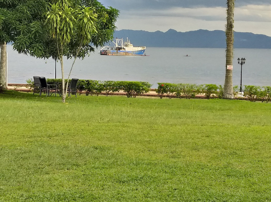 Alotau International Hotel主图