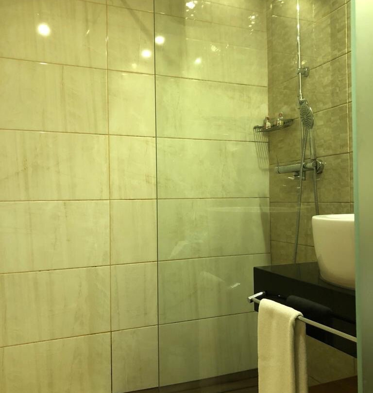 普拉吉阿扎莱酒店主图