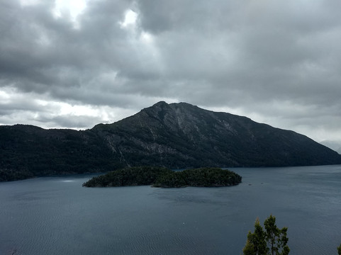 Lago Mascardi Viewpoint-圣卡洛斯-德巴里洛切必去景点