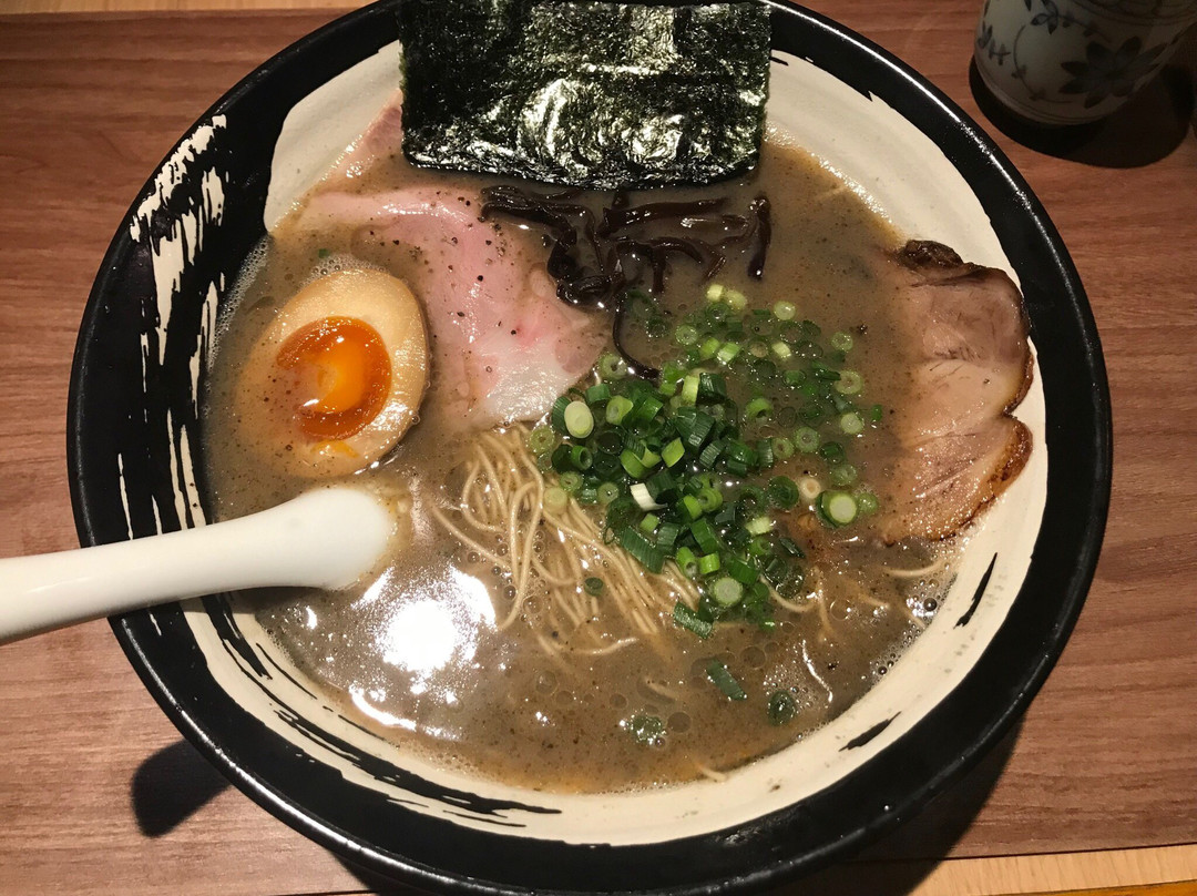 博多長浜らーめん よかと主图