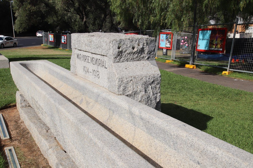 War Horse Memorial景点图片