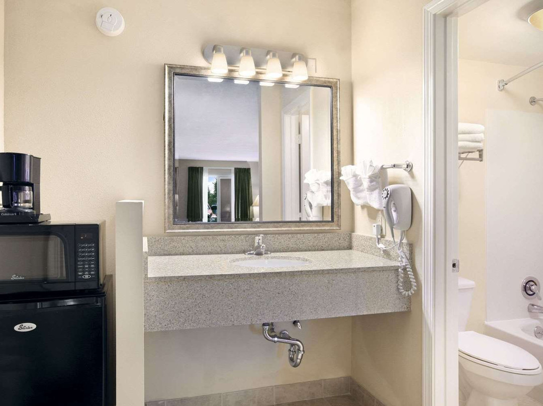 Baymont by Wyndham Chocowinity/Washington主图