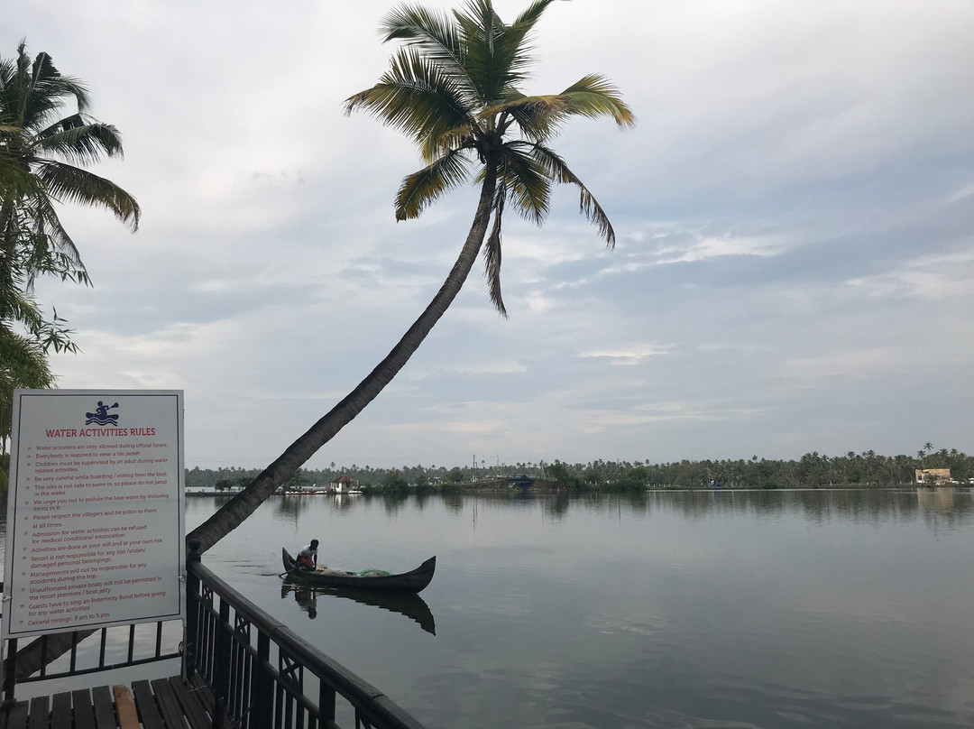 马欣德拉柴瑞海海滩俱乐部主图