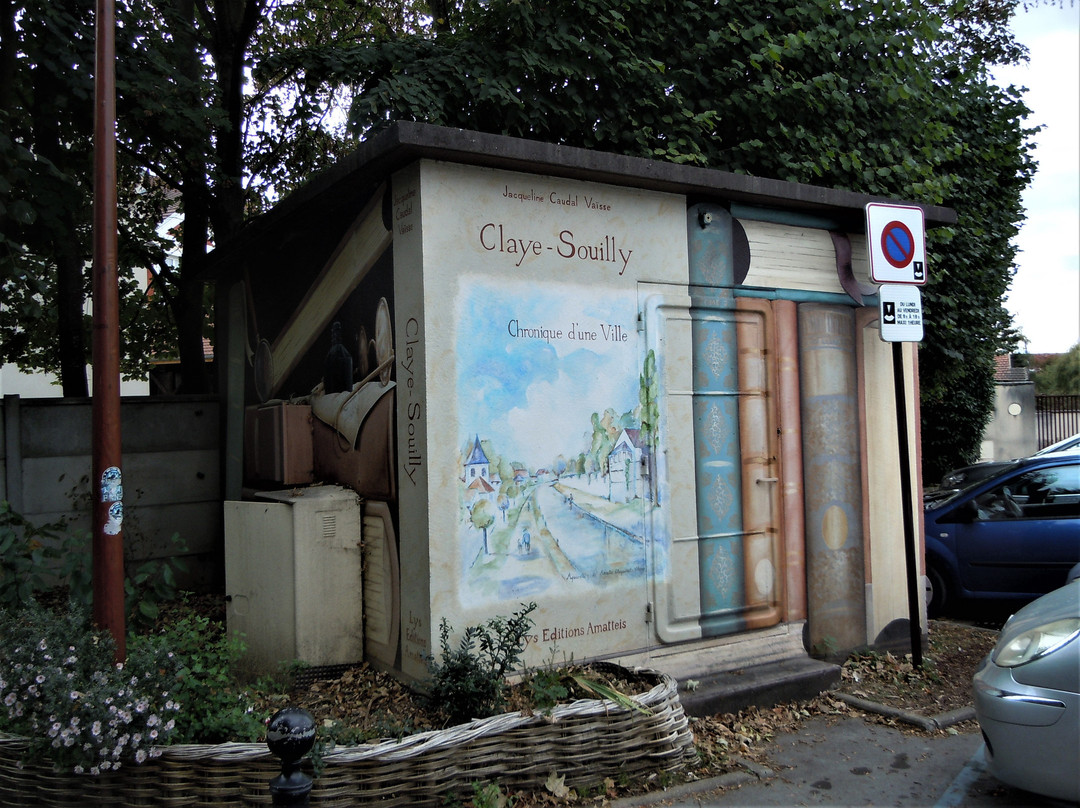 Fresque Les Livres景点图片