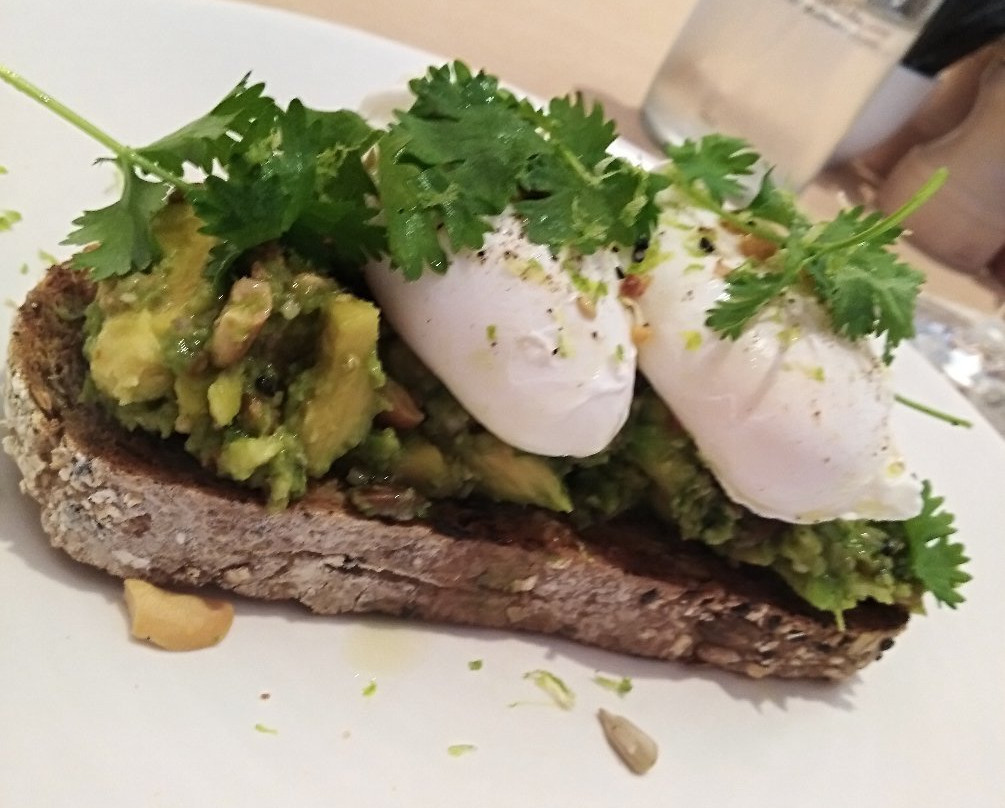 The Abu Dhabi Edition主图