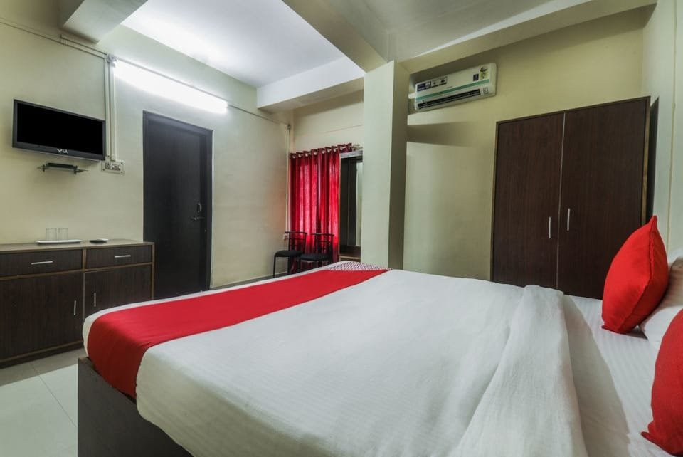 Capital O 9671 Hotel Rudraksh Inn主图