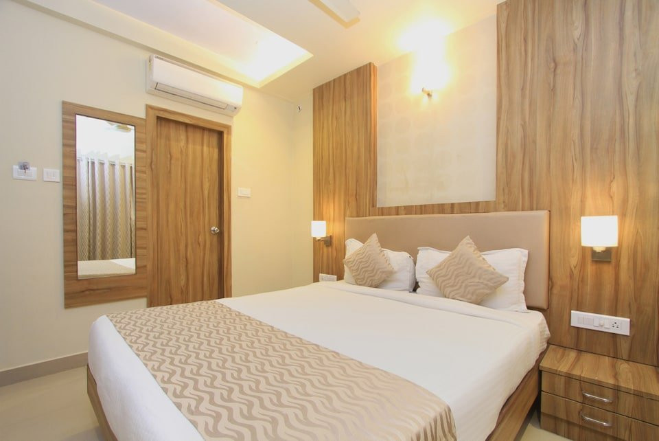 Hotel Plaza Heights主图