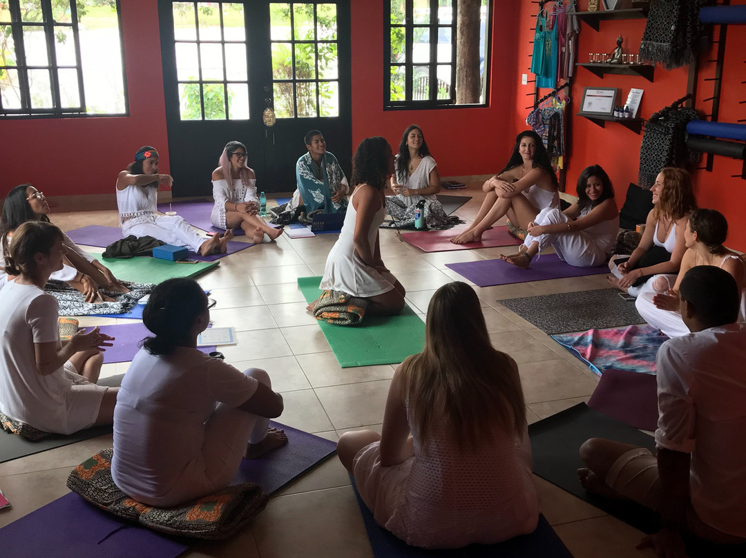 YiA Yoga Escuela Internacional de Yoga y Transformación Personal景点图片