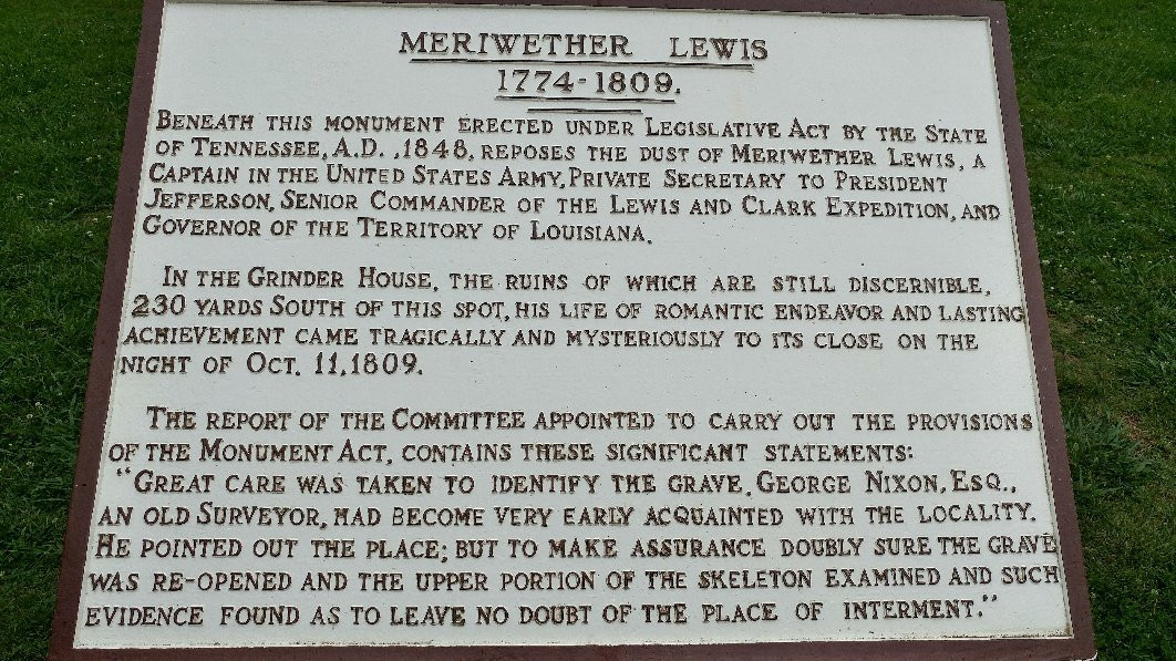 Meriwether Lewis Park and Monument景点图片