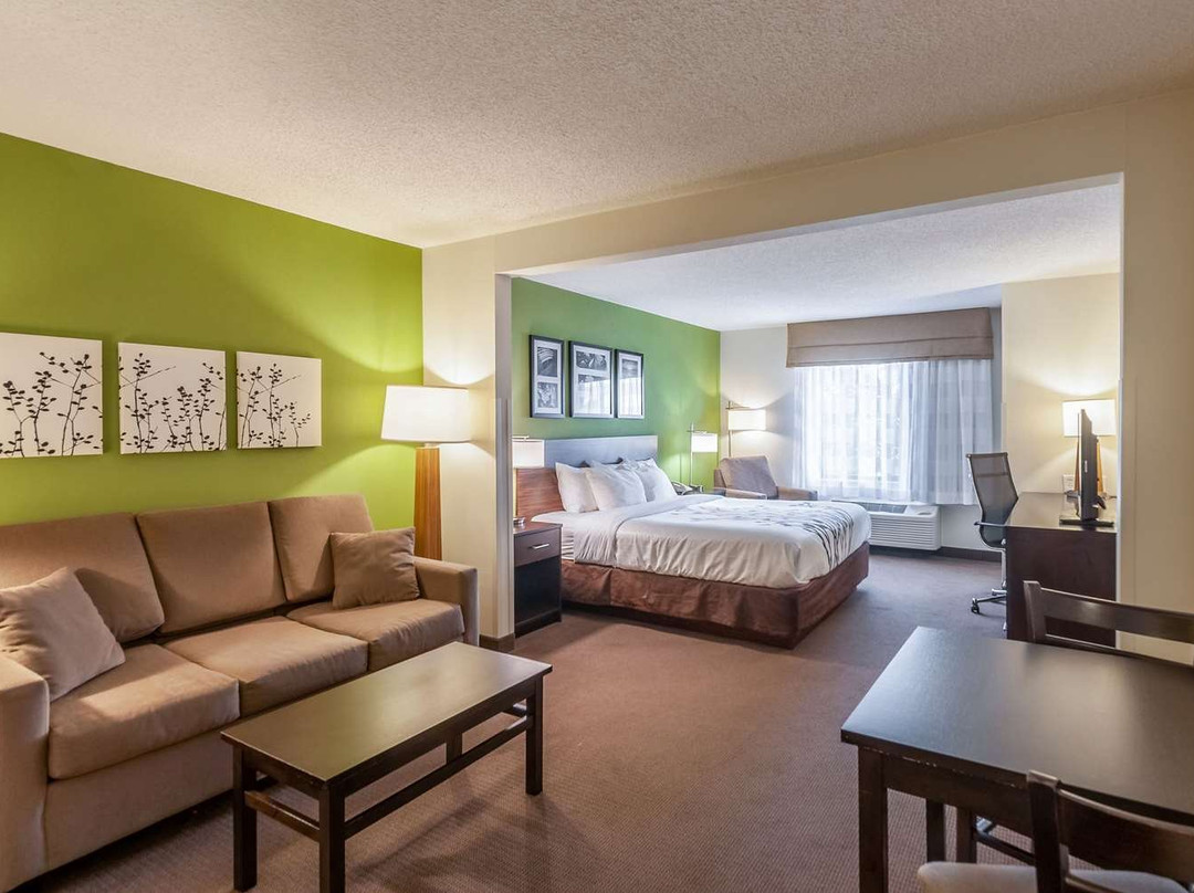 Sleep Inn & Suites Harrisonburg主图