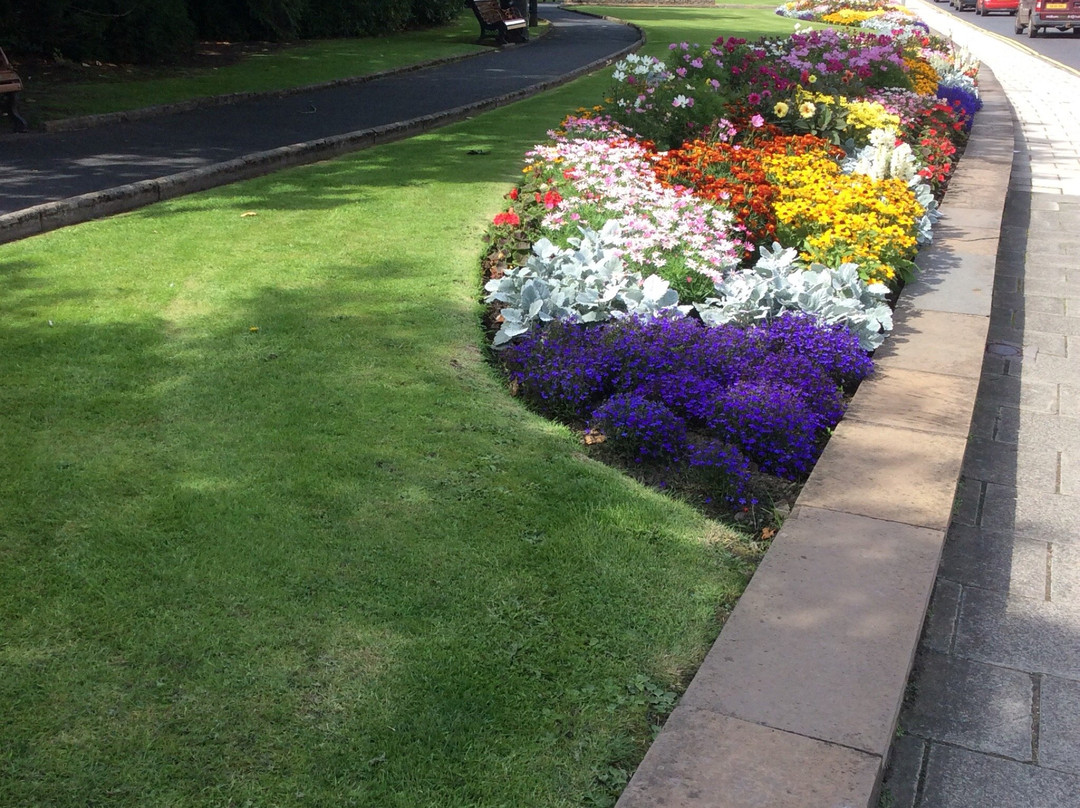 Bank Street Gardens-Galashiels必去景点