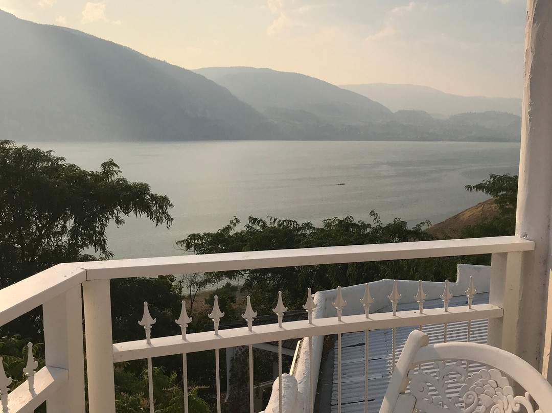 God's Mountain Estate主图