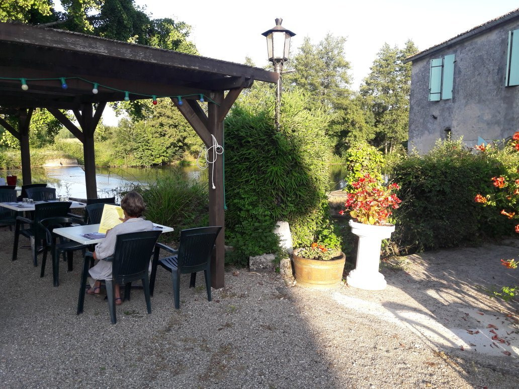 Moulin de Monpoisson主图