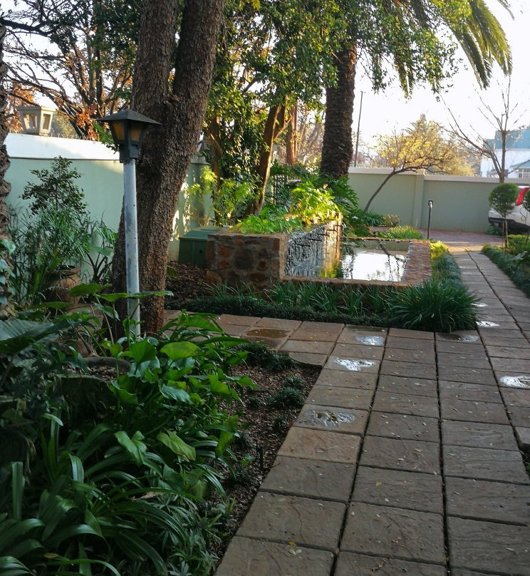 Bauhenia Guesthouse主图