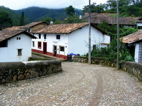 TB Tours-瓦拉塔港必去景点