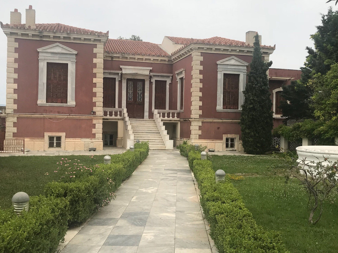 The Red House-Khalkis必去景点