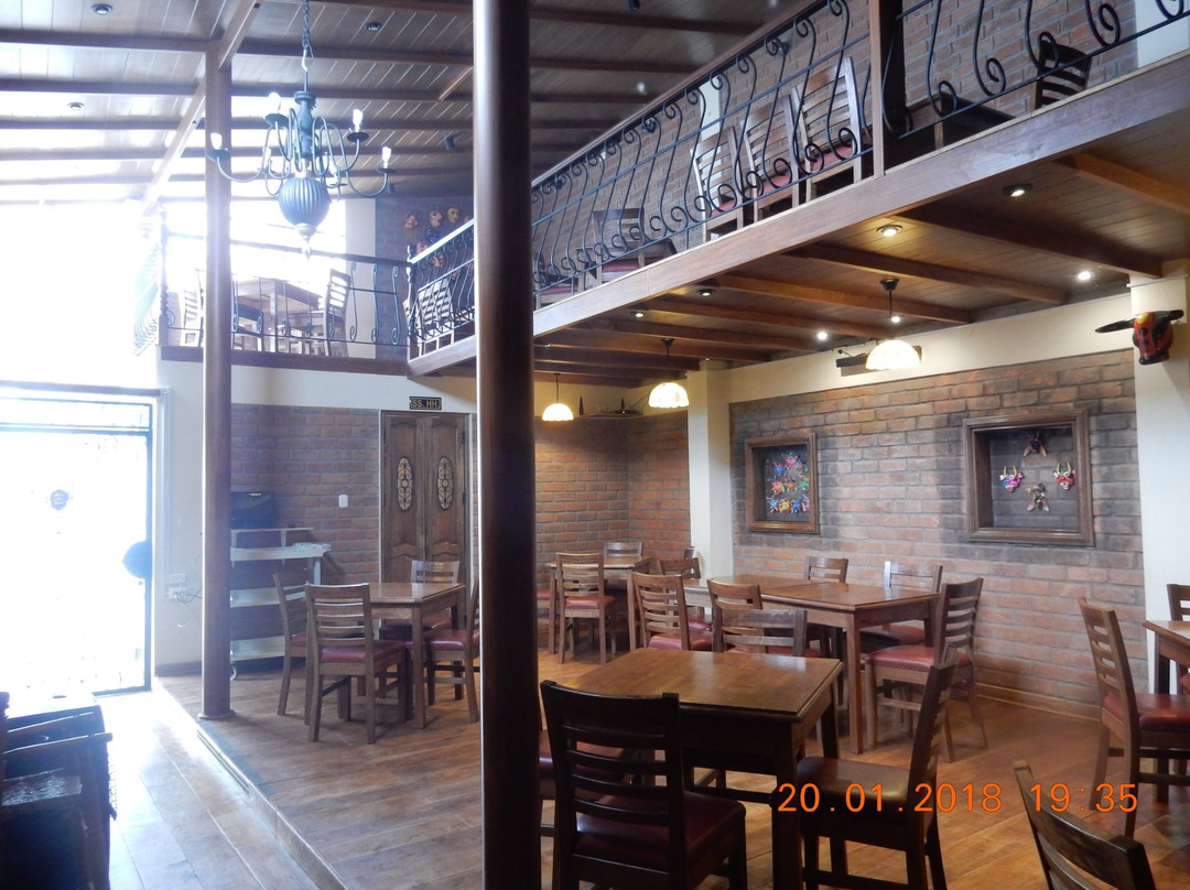 万卡约餐馆和美食-Caramba Restaurant