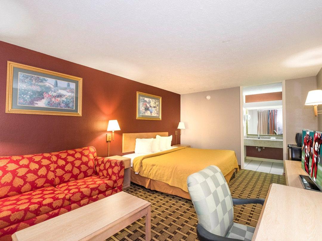 OYO Hotel Phenix City主图