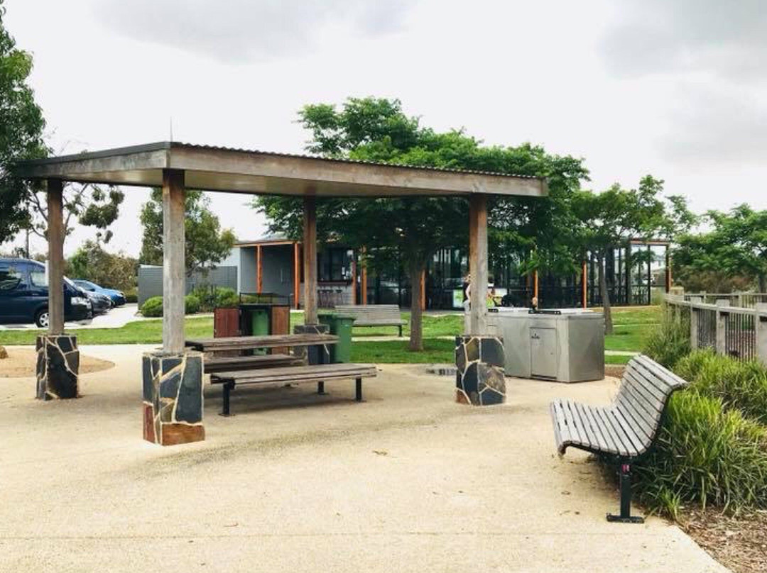 Grand Lakes Estate Playground-Lara必去景点