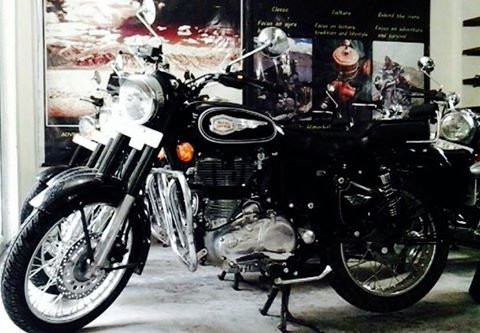 Hardev Motors景点图片