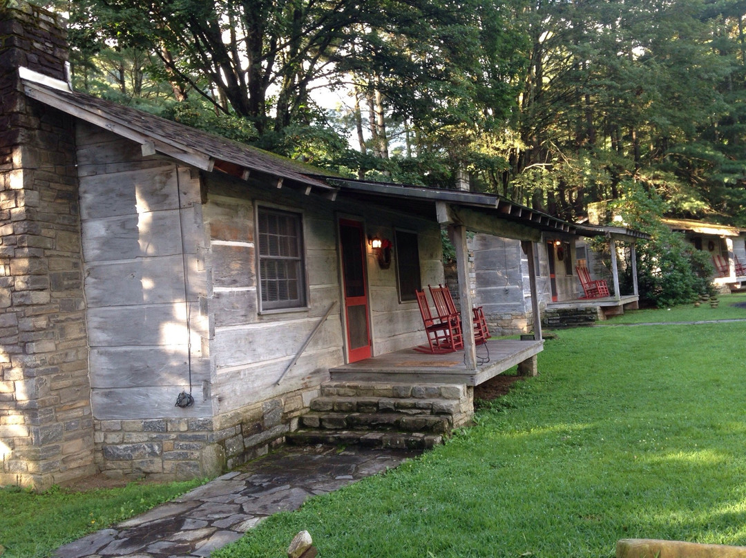 Pioneer Village Resort