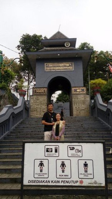 Pesarean Gunung Kawi-玛琅必去景点