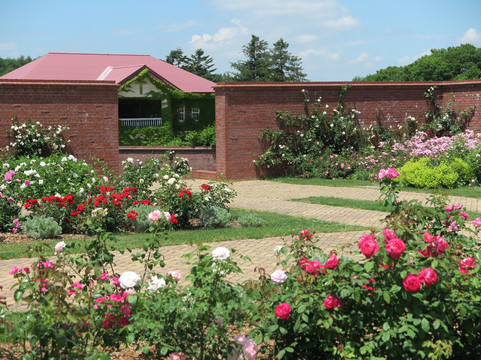 仁花园-由仁町必去景点