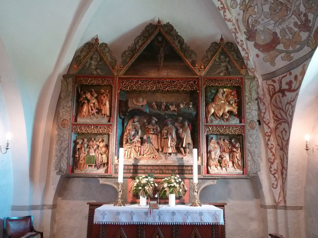 Gjol Church景点图片