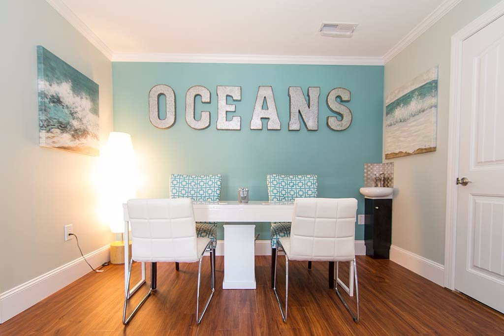 Oceans Massage and Skin Care景点图片