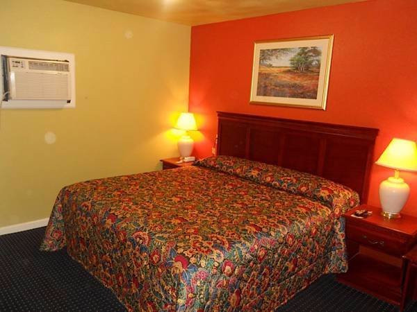 Budget ZZZZ Motel