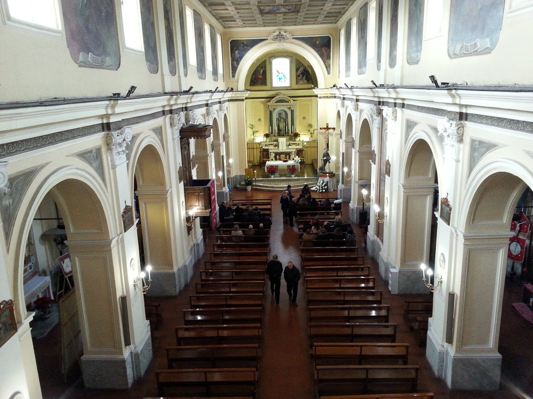 Chiesa di San Martino Vescovo-Macerata Campania必去景点