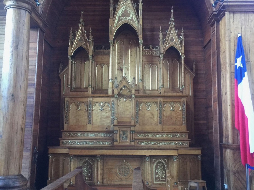 圣法兰西斯哥大教堂-奇洛埃岛必去景点