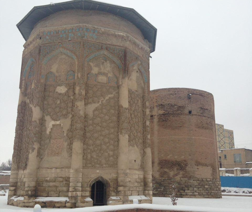 Gonbad-e-Kabud景点图片