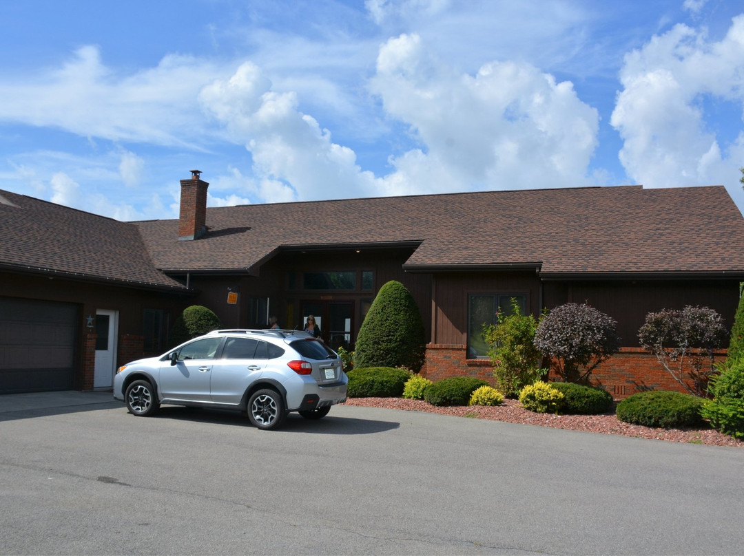 Off the Hook Bed and Breakfast主图