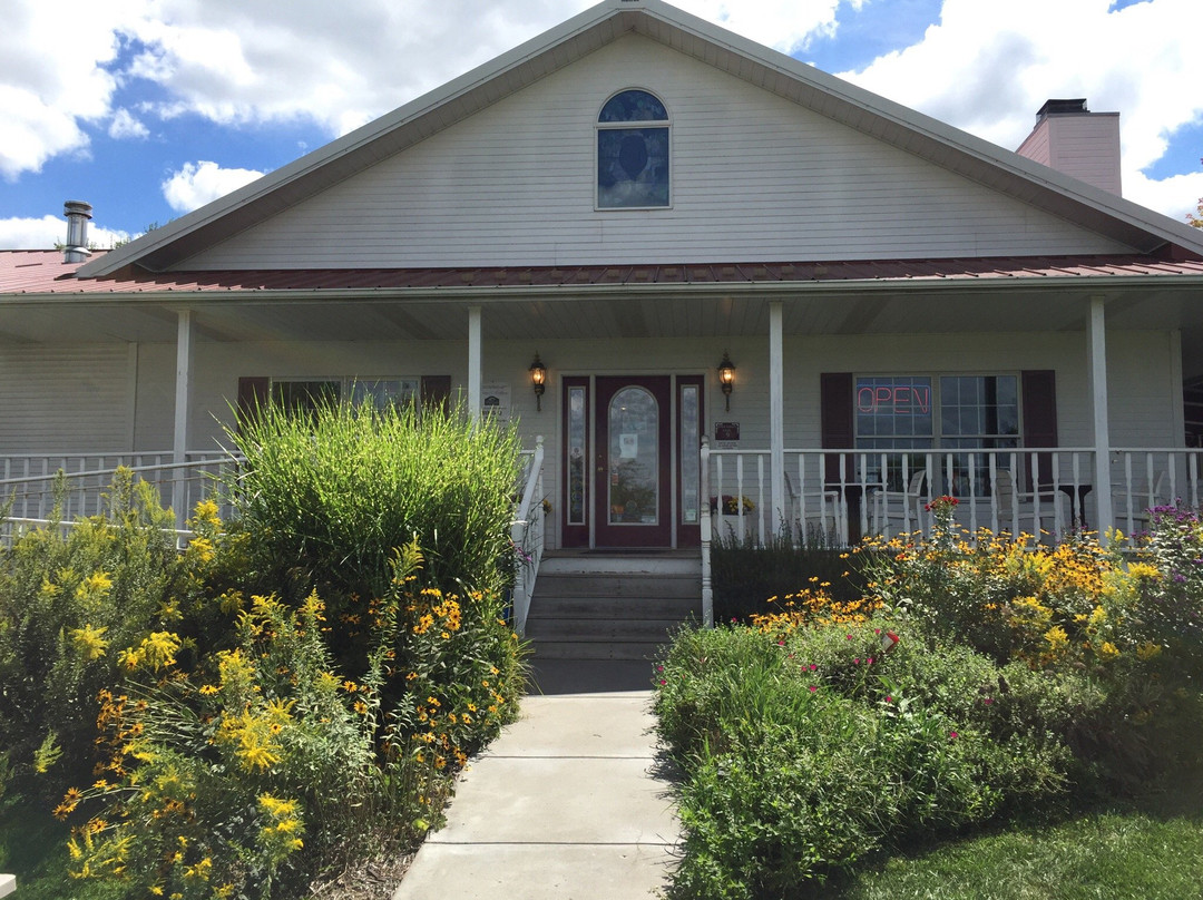 James Arthur Vineyard-Raymond必去景点