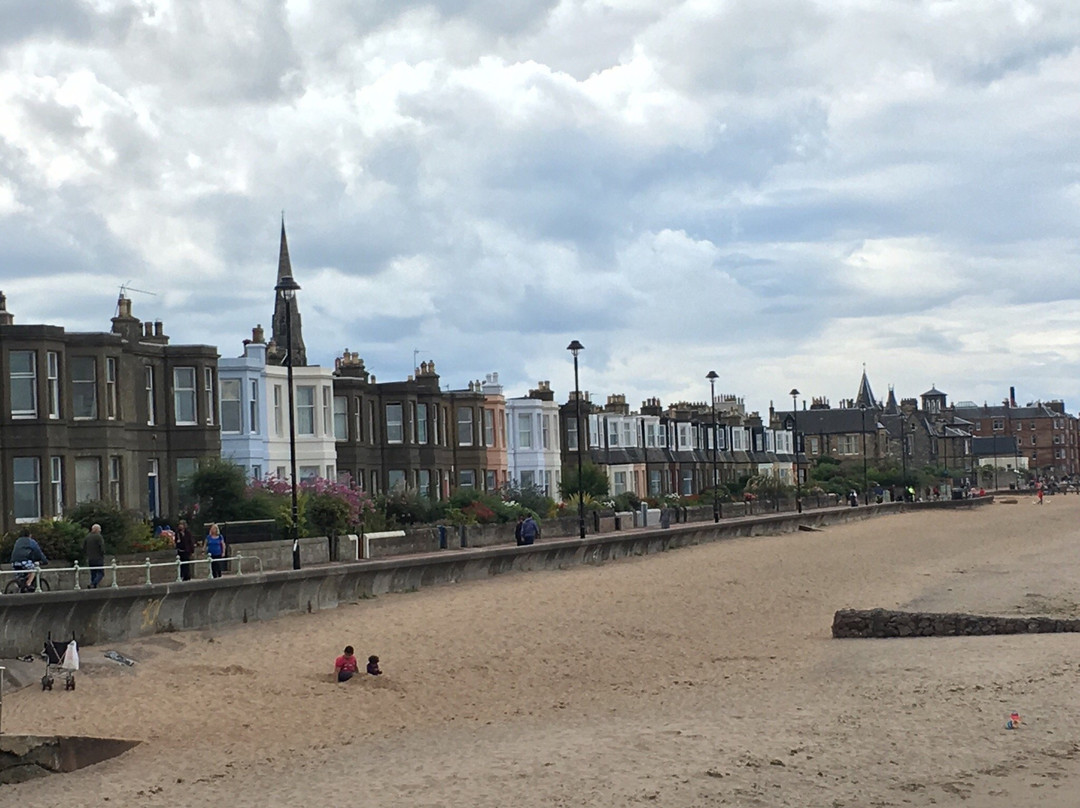 Portobello Beach-爱丁堡必去景点