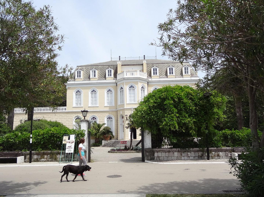 King Nikola's Palace-Bar必去景点