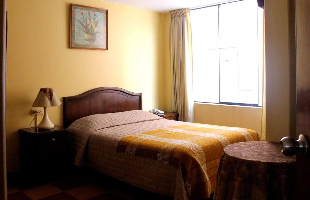 Santa Fe Hotel主图